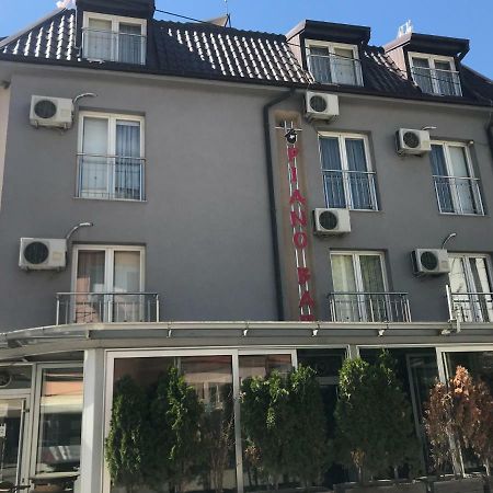 Villa Piano&Bar Ohrid Buitenkant foto