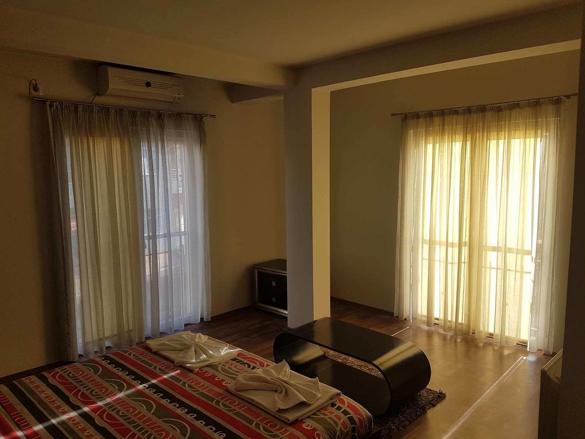 Villa Piano&Bar Ohrid Buitenkant foto