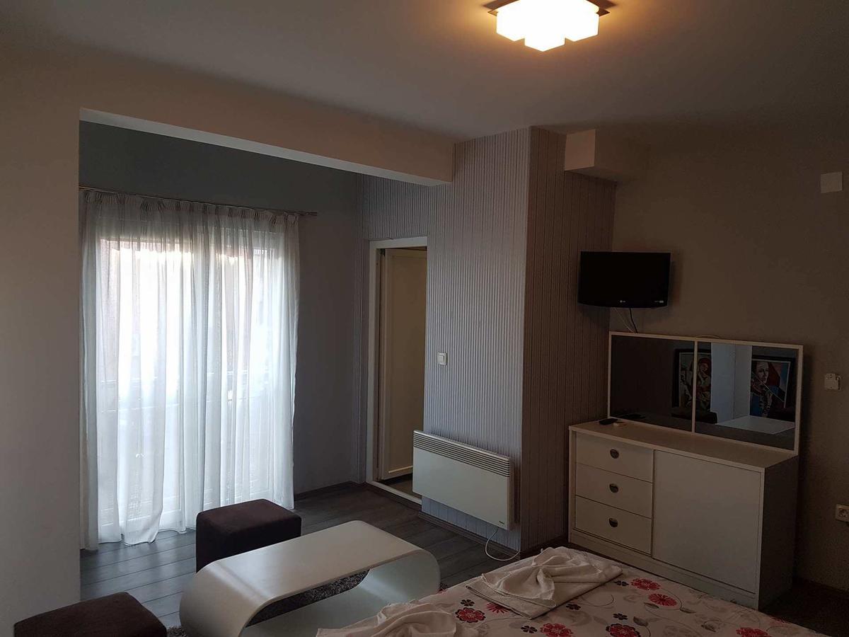 Villa Piano&Bar Ohrid Buitenkant foto